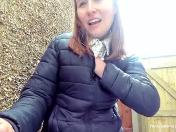 webcam girl eatmypie69 live cam image #5376193