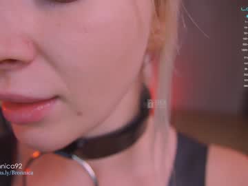 webcam girl bronnica live cam image #6886286