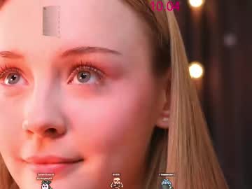 webcam girl lissa_meooow live cam image #12339318