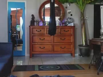 webcam girl tinatopp live cam image #260156