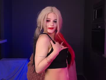 webcam girl lorienn live cam image #7507554