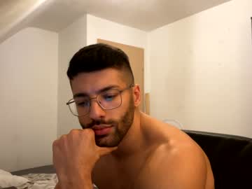 webcam man rogan1604 live cam image #1139903