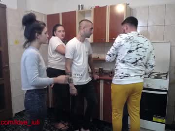 webcam couple iuliana32 live cam image #403232