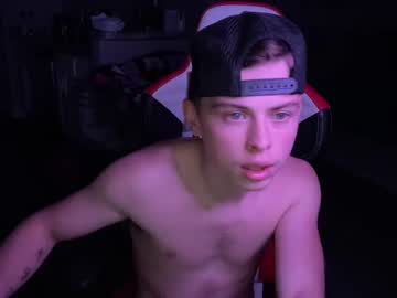 webcam man kentuckydrake live cam image #5935175