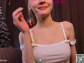 webcam girl lissa_meooow live cam image #11502783