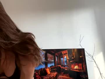 webcam girl bitter_moon live cam image #10044677