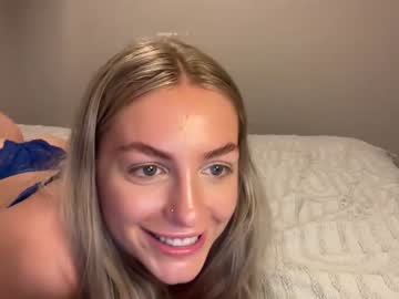 webcam girl summerlovingg live cam image #9358894