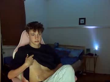 webcam man stoopidtwink live cam image #1156916