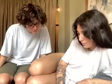 webcam couple step__siblings live cam image #9688261