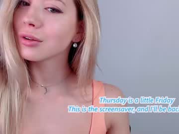 webcam girl emmi_rosee live cam image #1406379