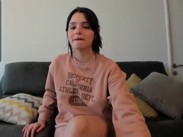 webcam girl yourfreakygirl live cam image #1945680