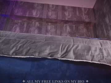 webcam girl charlotte_germanotta_ live cam image #12054594