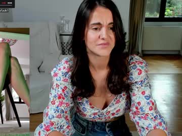 webcam girl legswattitude live cam image #12678645