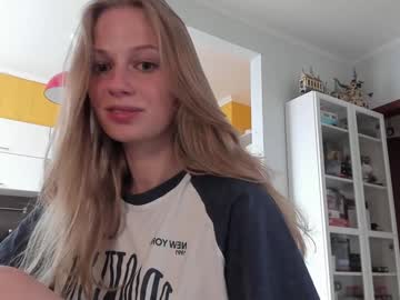 webcam girl magic_couple13 live cam image #9689039