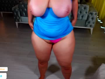 webcam girl curvyjules69 live cam image #5975243