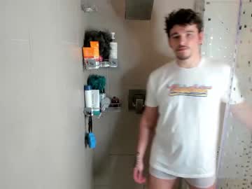 webcam man thejohnnystone live cam image #1757166