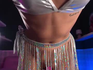 webcam girl dreamy_kira live cam image #10631298