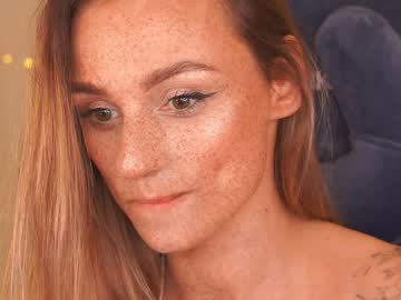 webcam girl artease live cam image #6462198