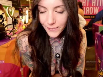 webcam girl harliequinnx live cam image #11250949