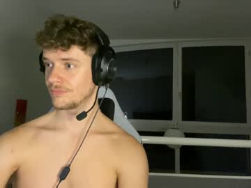 webcam man ironthud live cam image #7297106