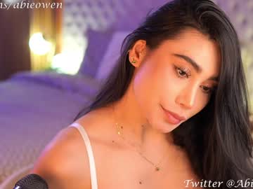 webcam girl abie_owen live cam image #12073368