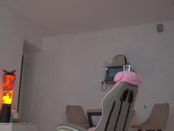 webcam girl kateuwugirl live cam image #12304391