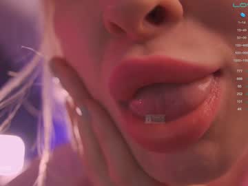 webcam girl bronnica live cam image #5626261