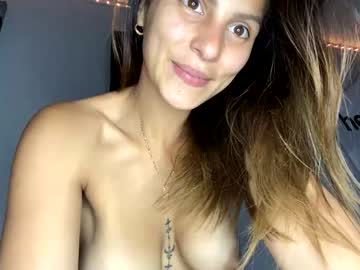 webcam couple dafnecloutier live cam image #7136022