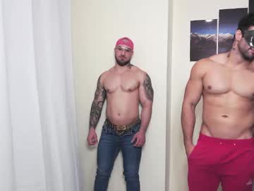 webcam man willhottwil1 live cam image #12074332