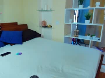 webcam girl felissiany live cam image #8471845