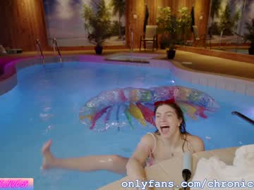 webcam girl chroniclove live cam image #1674494