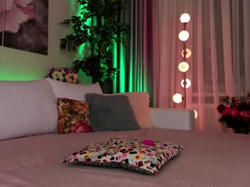 webcam girl sweet__sugar live cam image #4776395