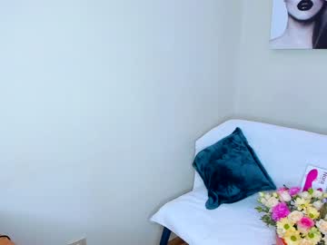 webcam girl yana_squrel_22 live cam image #571281