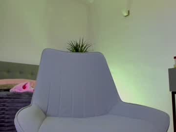 webcam girl lovexxxpink live cam image #2574070