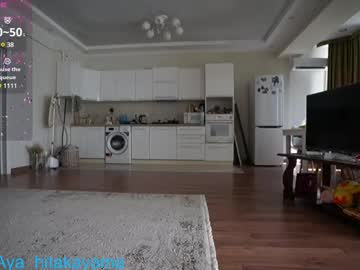 webcam girl aya__hitakayama live cam image #12657079