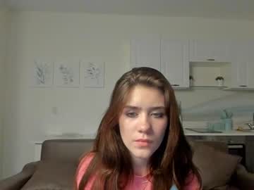 webcam girl lindamcbride live cam image #5969295