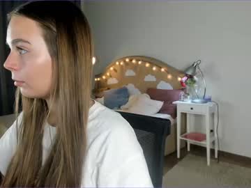 webcam girl breacktheice live cam image #291773