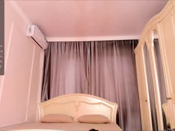 webcam girl mia_mei_ live cam image #8611436