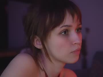 webcam girl diruriru live cam image #9423348