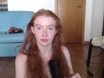 webcam girl dominiquemystique live cam image #6091308