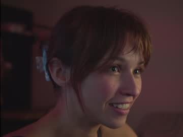 webcam girl diruriru live cam image #9914457