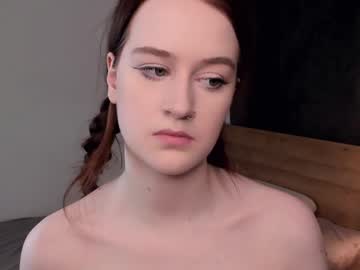 webcam girl beatrixdurow live cam image #9686000