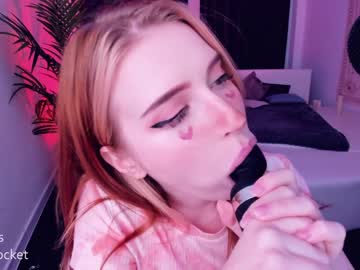 webcam girl pocketrocket_ live cam image #813716