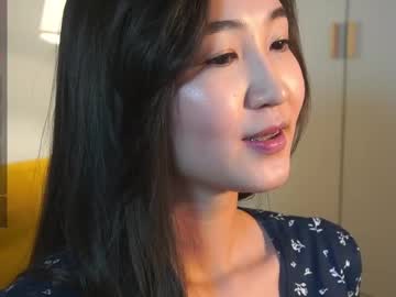 webcam girl seulbi live cam image #12360918