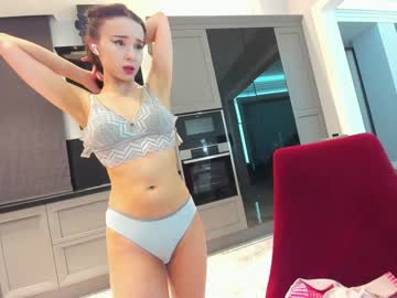 webcam girl ehotlovea live cam image #8017687