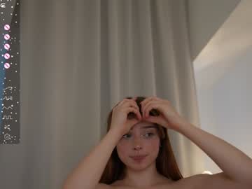 webcam girl floret_joy live cam image #10002946