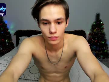 webcam man cuute_boy live cam image #4653391