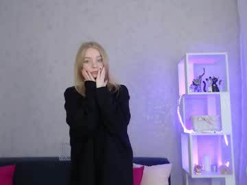 webcam girl adrykilly live cam image #3320212