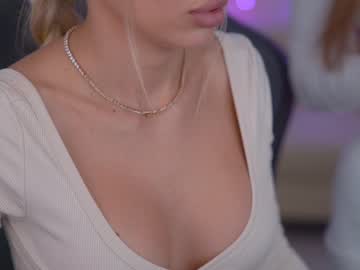 webcam couple kira0541 live cam image #7101542