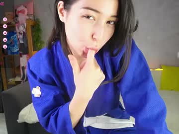 webcam girl mary_shiota live cam image #10614598